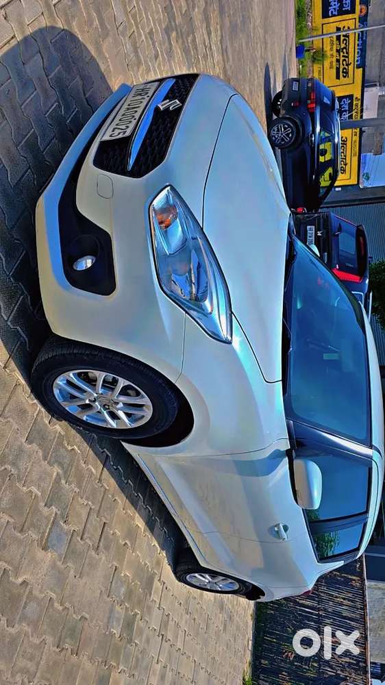 Maruti Suzuki Swift Zxi 2023
