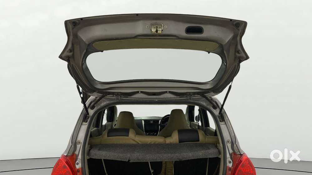 Maruti Suzuki Celerio 2014-2017 Zxi At, 2016, Petrol