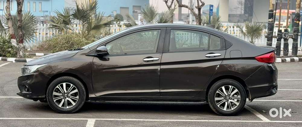 Honda City I-vtec V, 2019, Petrol