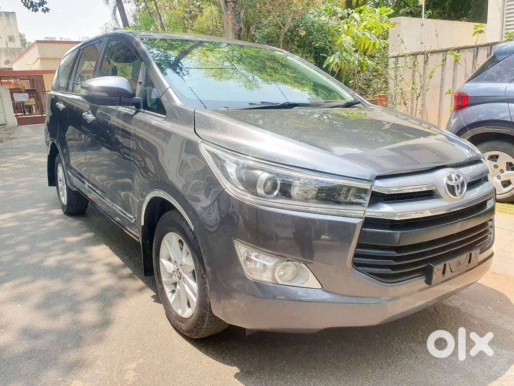 Toyota Innova Crysta 2.4 V 7 Str, 2017, Diesel
