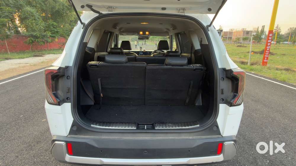Kia Carens Clavis G 1.5 6mt Hte(o) 7-seater, 2025, Diesel