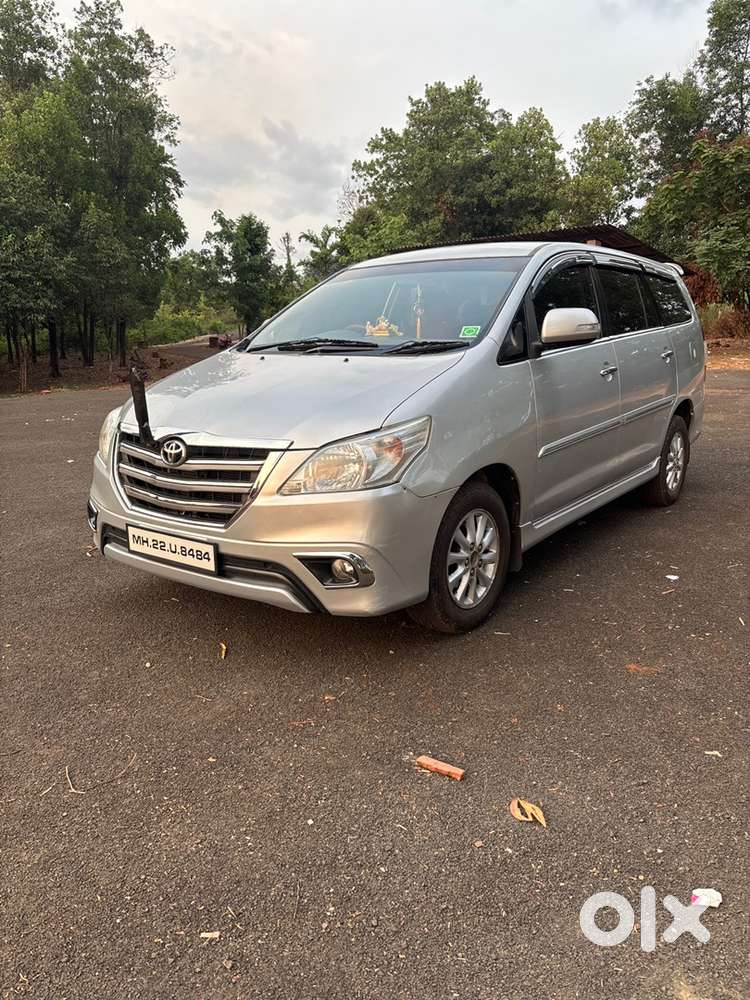 Toyota Innova Diesel 2012