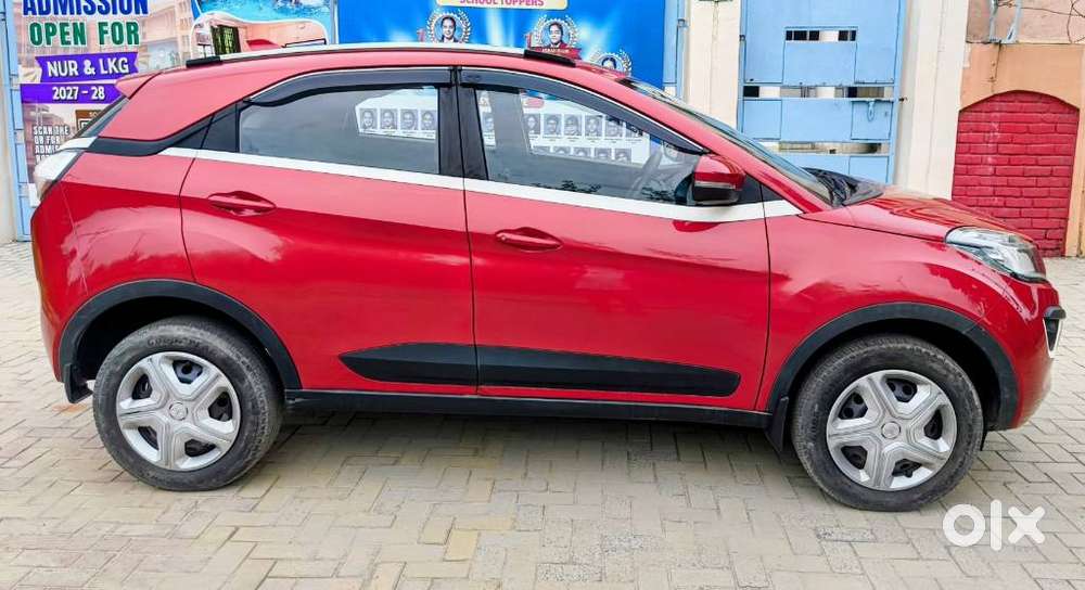 Tata Nexon 1.2 Revotron Xt, 2020, Petrol