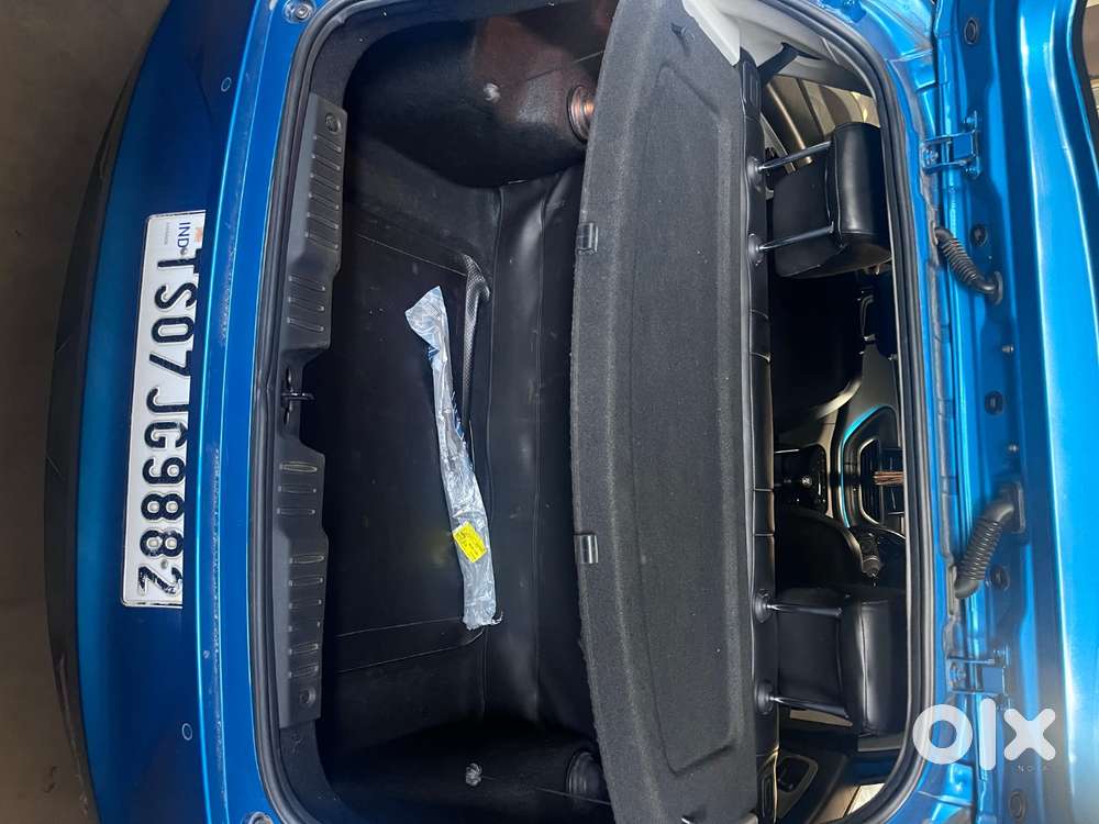 Harbour Blue Altroz, Single Drive