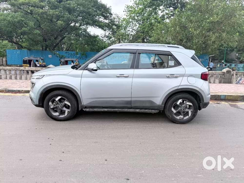Hyundai Venue 1.0 Sx (o) Turbo Dct, 2022, Petrol