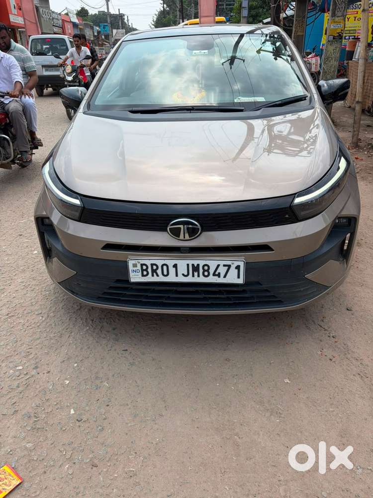 Tata Altroz Accomplished S Amt Cng
