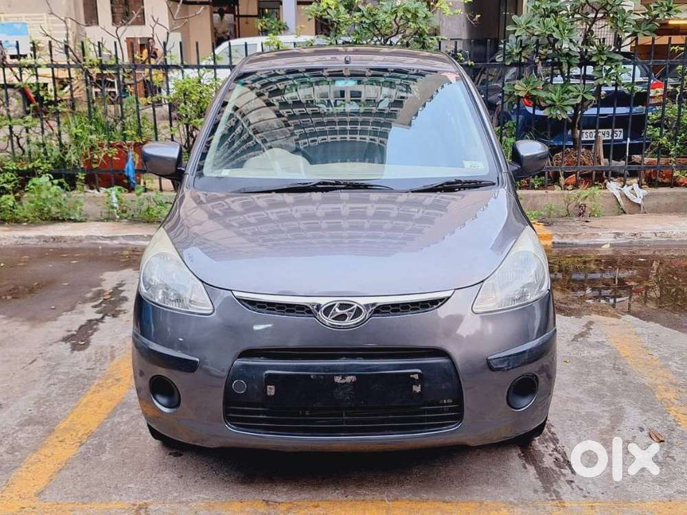 Hyundai I10 Sportz At, 2010, Petrol