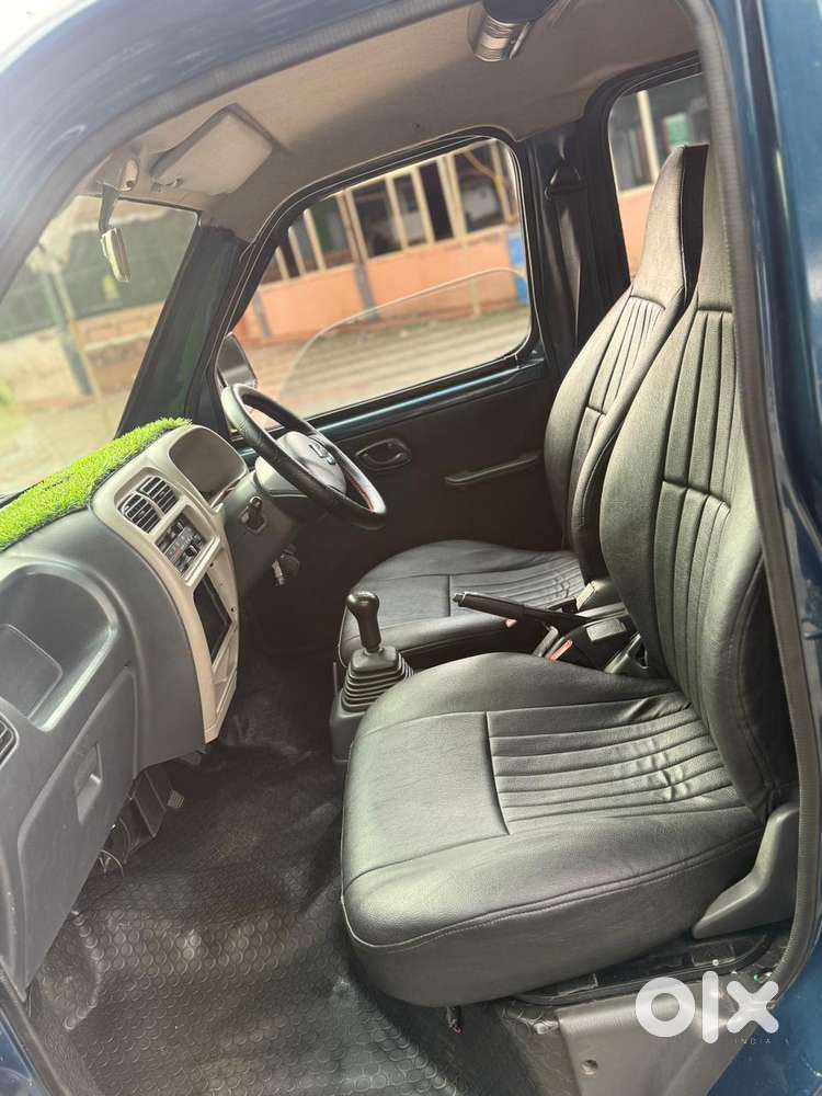 Maruti Suzuki Eeco 7 Seater Ac, 2011, Petrol