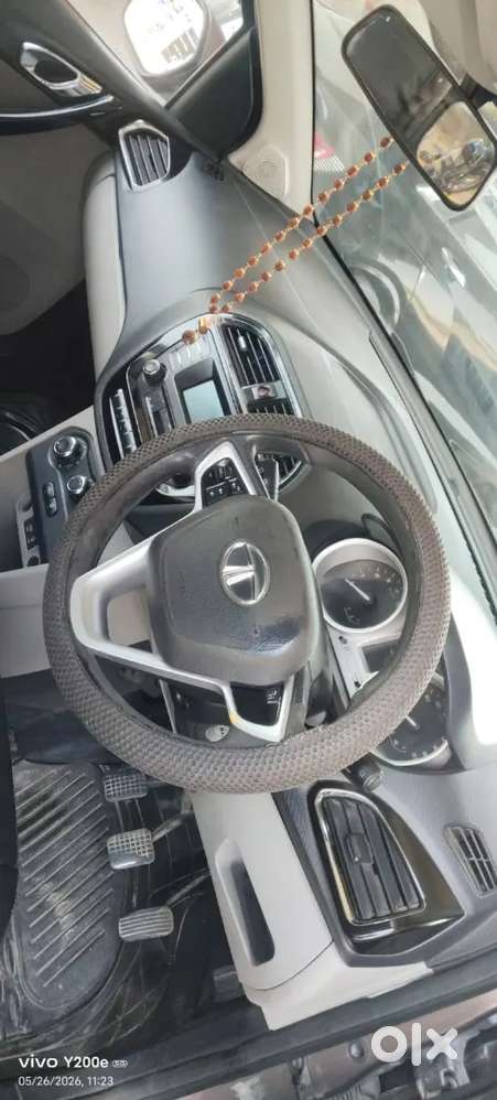 Tata Tiago Xz 2016/12 Petrol 80000 Km Driven