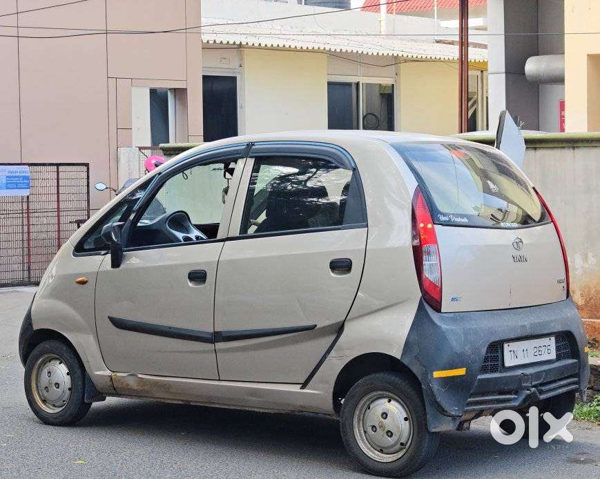 Tata Nano Xe, 2012