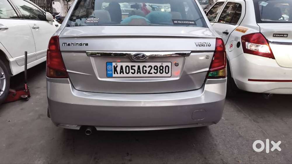 Sedan D4 Mileage 23km Per Liter