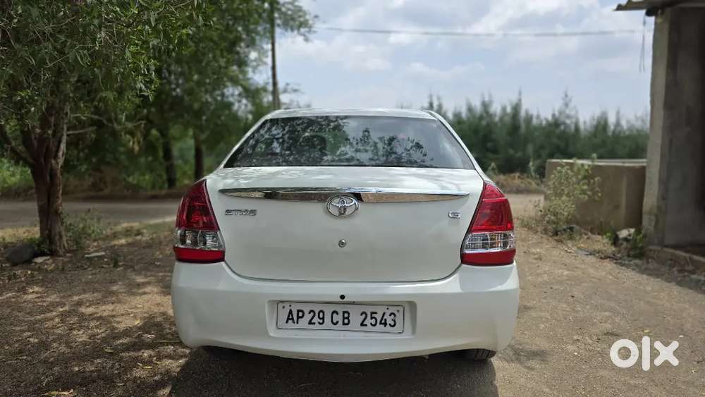 Toyota Etios 2013 Petrol