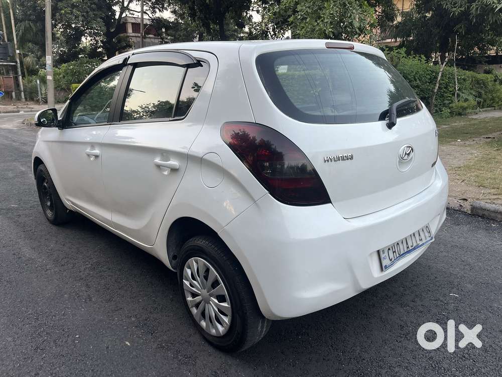Hyundai I20 1.4 Asta Crdi With Avn, 2011, Diesel