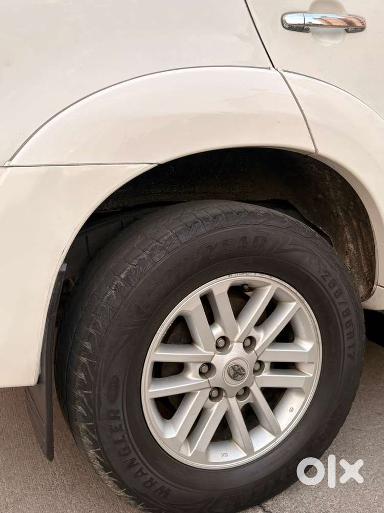 2014 Toyota Fortuner Diesel Manual