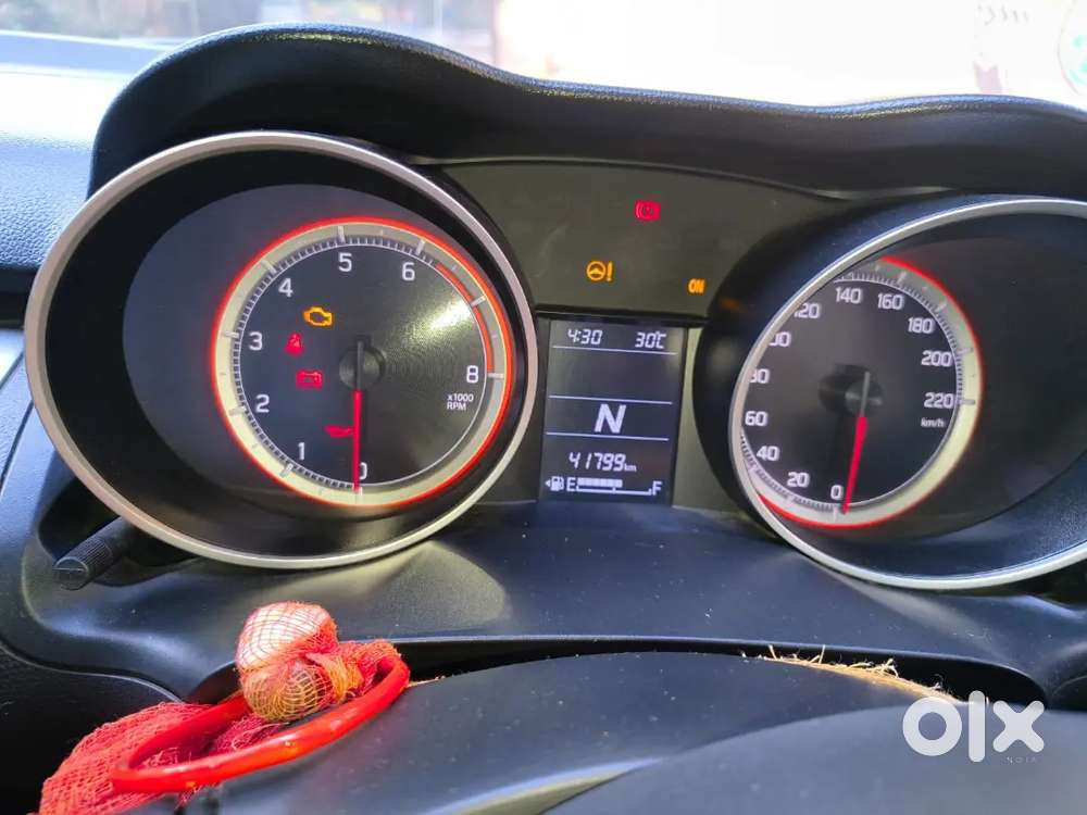 Maruti Suzuki Swift 2018 Petrol 42000 Km Driven