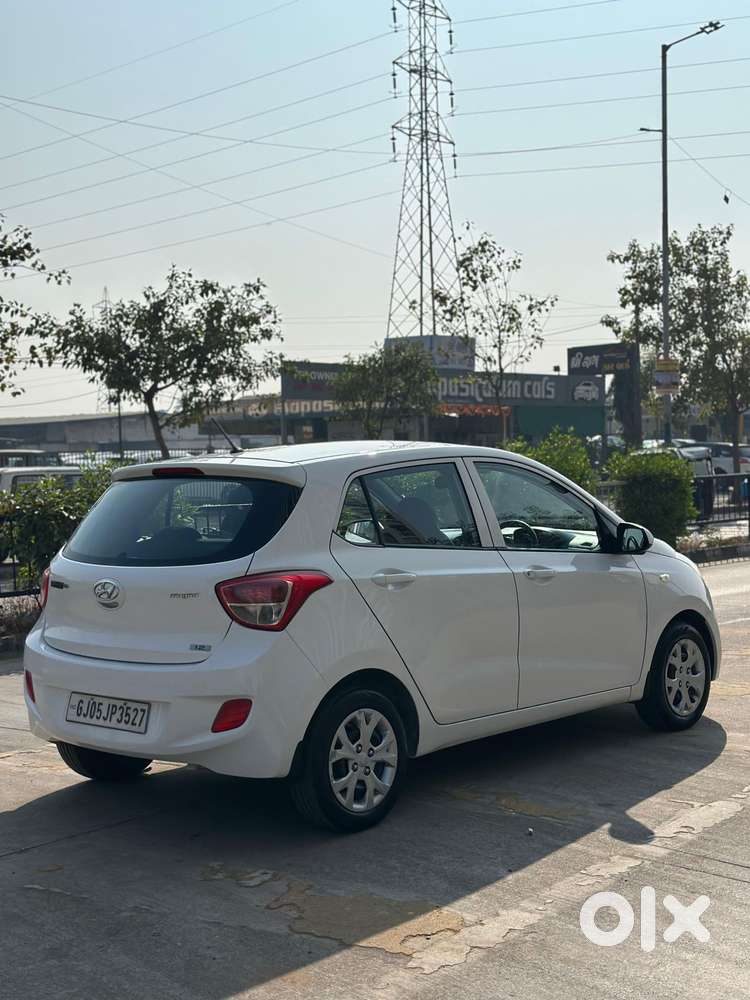Hyundai Grand I10 2016-2017 Magna, 2016, Cng & Hybrids