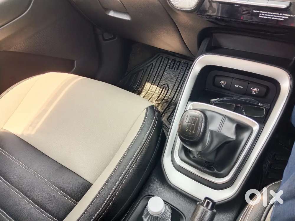 Kia Sonet 1.5 Htx 2025