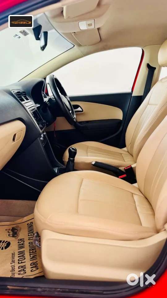 Volkswagen Polo Petrol Highline 1.2l, 2016, Petrol