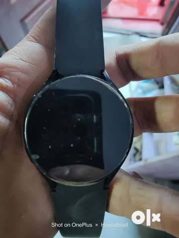 Samsung galaxy watch 4 black colour original Accessories