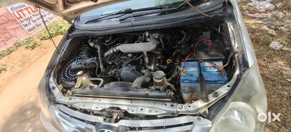 Toyota Innova 2010 Diesel Well Maintained