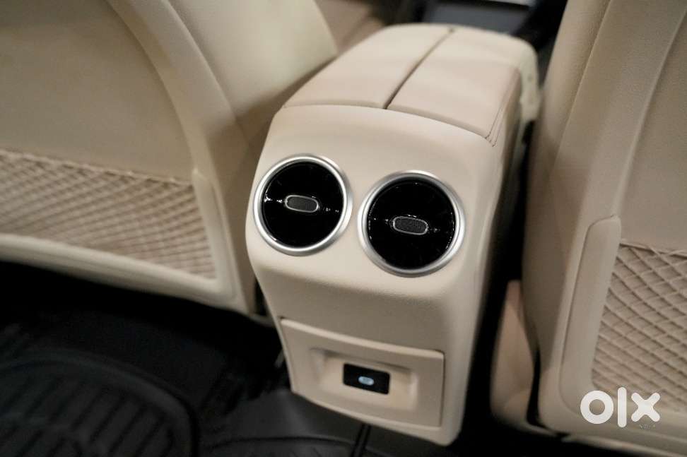 Mercedes-benz A-class Limousine 200, 2025, Petrol