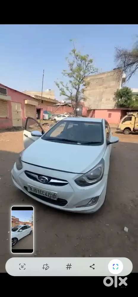 Hyundai Verna 2012
