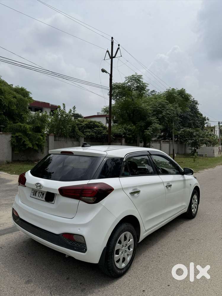 Hyundai I20 Magna 1.2 Vtvt, 2019, Petrol