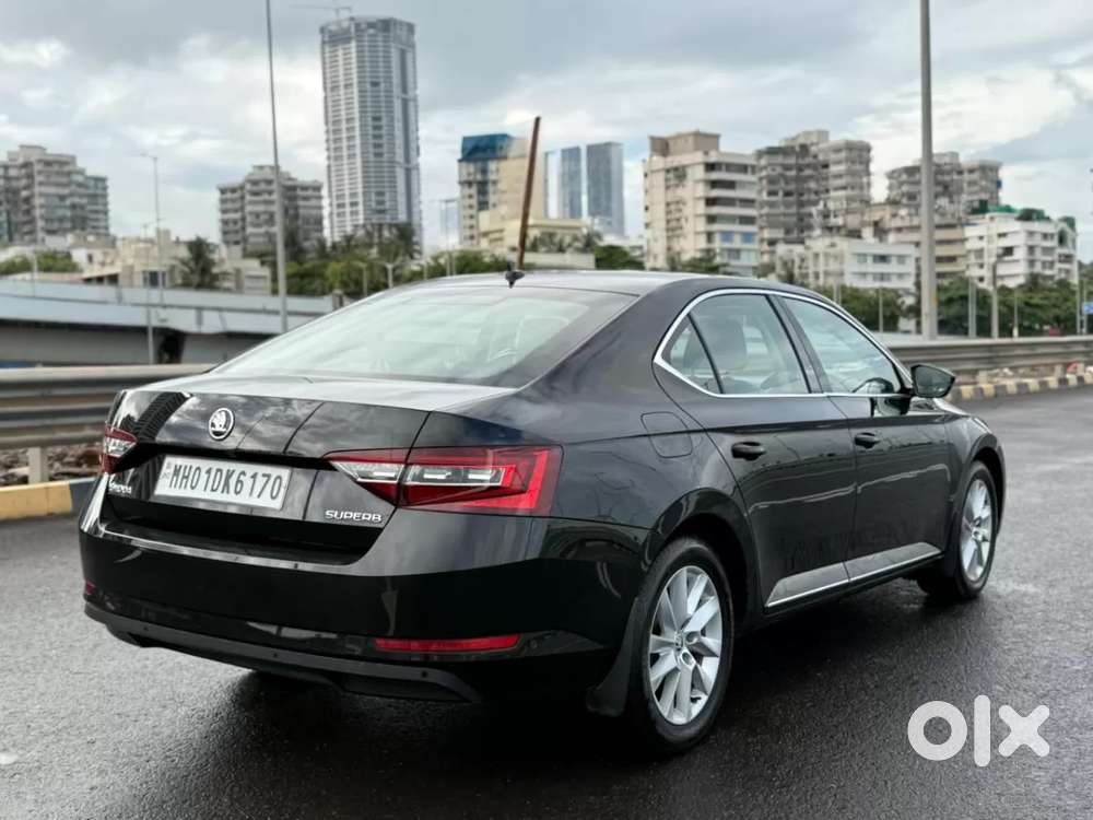 Skoda Superb 2.0 L&k Tsi At, 2019, Petrol