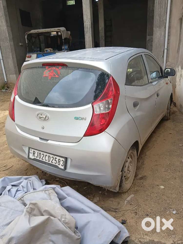 Hyundai Eon 0.8 Era 2017 Petrol Manual