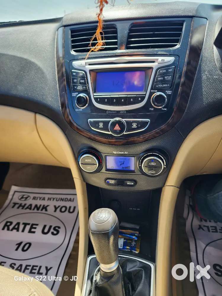 Hyundai Fluidic Verna 2015 Diesel 102000 Km Driven