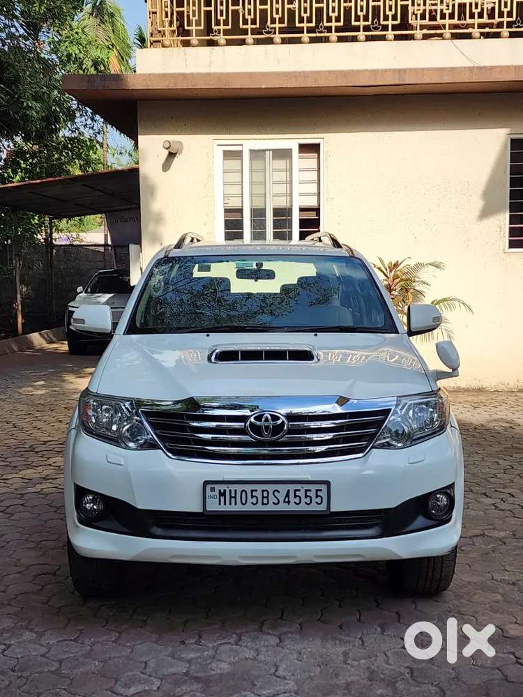 Toyota Fortuner 2013,4x2 Diesel A/t.well Maintained Brand New Condtion