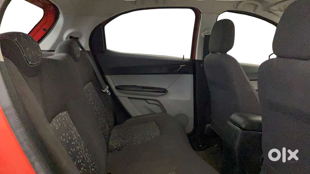 Tata Tiago 1.2 Revotron Xt, 2020, Petrol