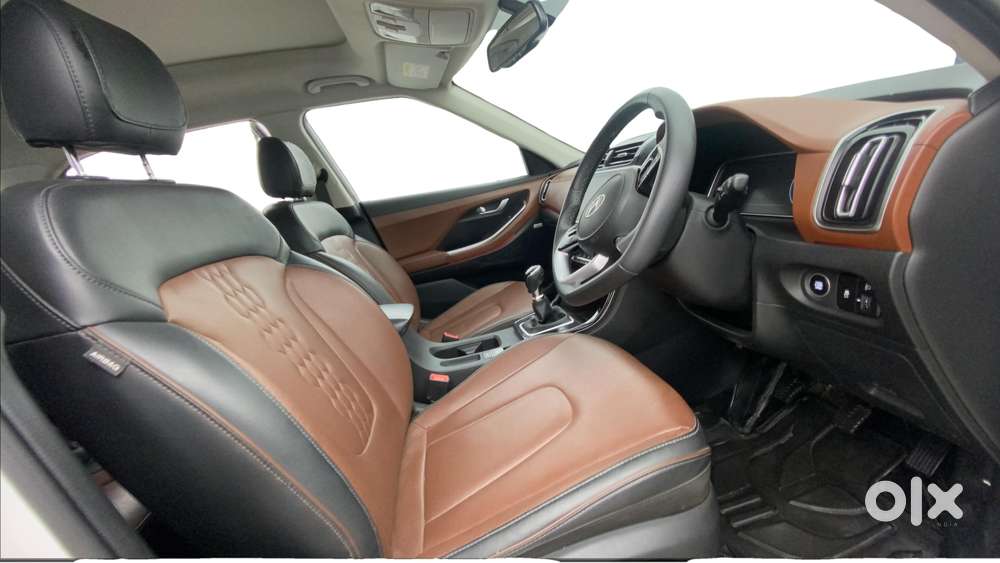 Hyundai Alcazar Platinum, 2022, Petrol