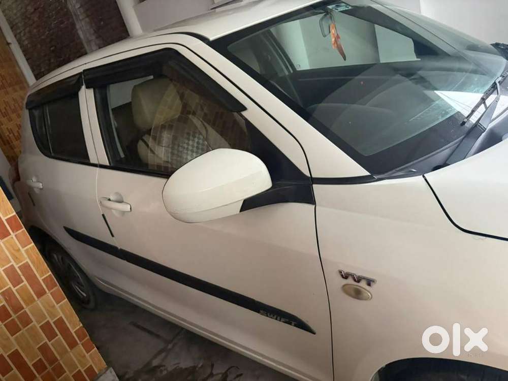 Maruti Suzuki Swift Petrol