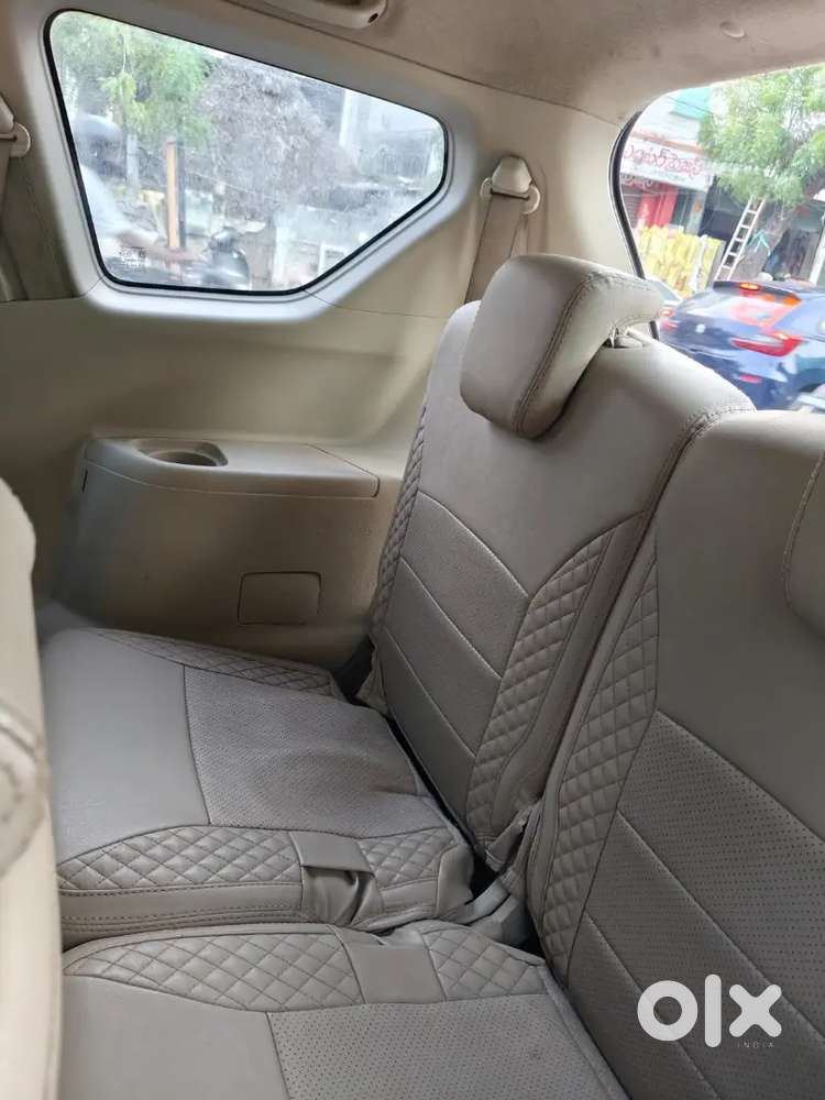 Maruti Suzuki Ertiga Vxi 2022