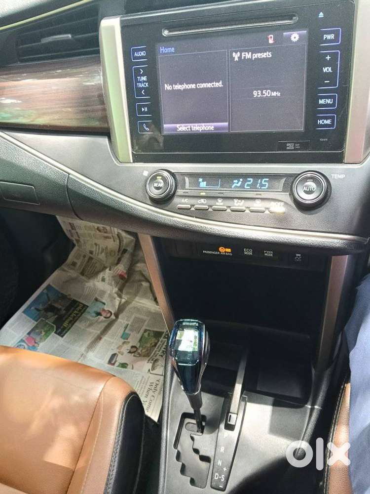 Toyota Innova Crysta 2.8z Automatic, 2017, Diesel