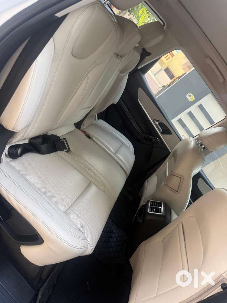 Mahindra Xuv700 2.2 Ax 7 Diesel At Luxury Pack Str, 2023, Diesel