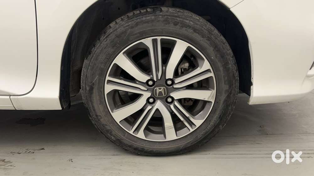 Honda City 1.5 V 4th Gen I-vtec Mt, 2022, Petrol