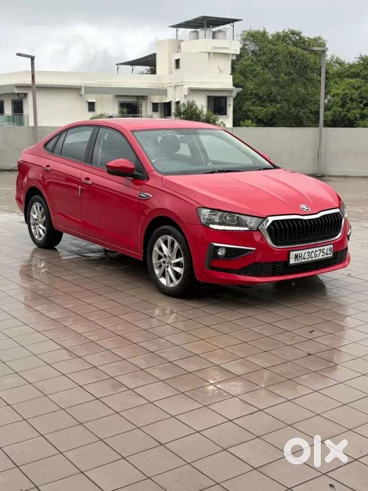 Skoda Slavia Ambition 1.0l Tsi At, 2024, Petrol
