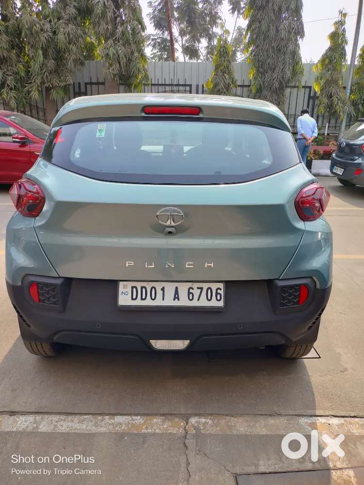 Tata Punch Rhythm 2022