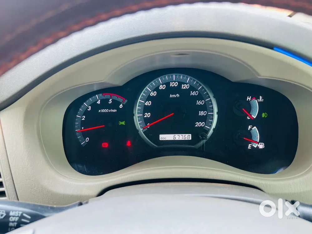 Toyota Innova 2013 Diesel Well Maintained