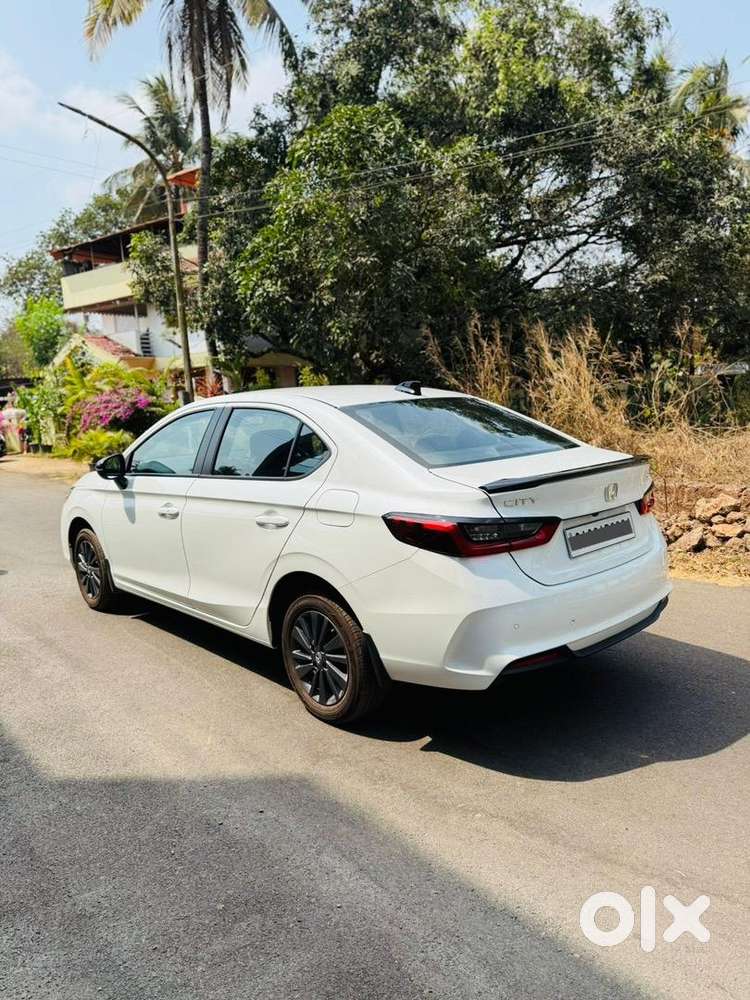 Honda City Automatic 2025 Petrol 13000 Km Driven