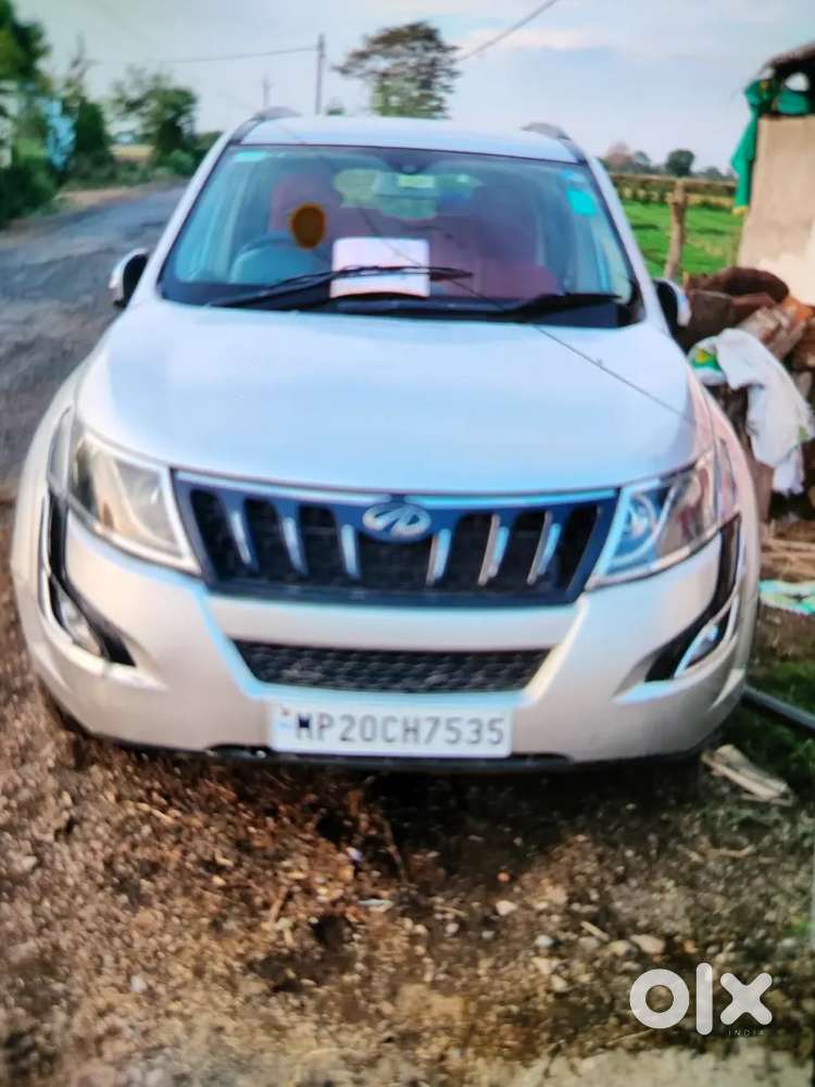 Mahindra Xuv500 2015