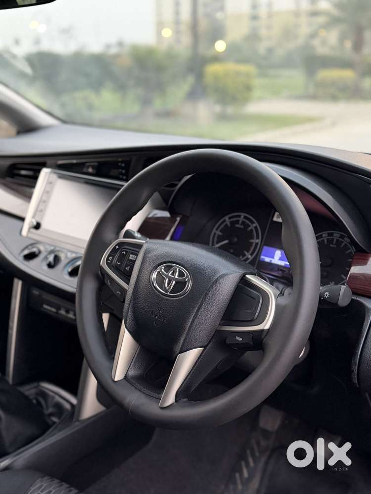 Toyota Innova Crysta 2.4 G Mt, 2021, Diesel