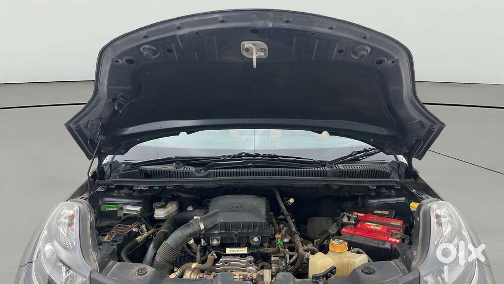 Tata Nexon 1.2 Revotron Xma, 2019, Petrol