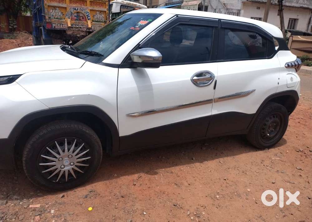 Tata Punch Petrol 2022