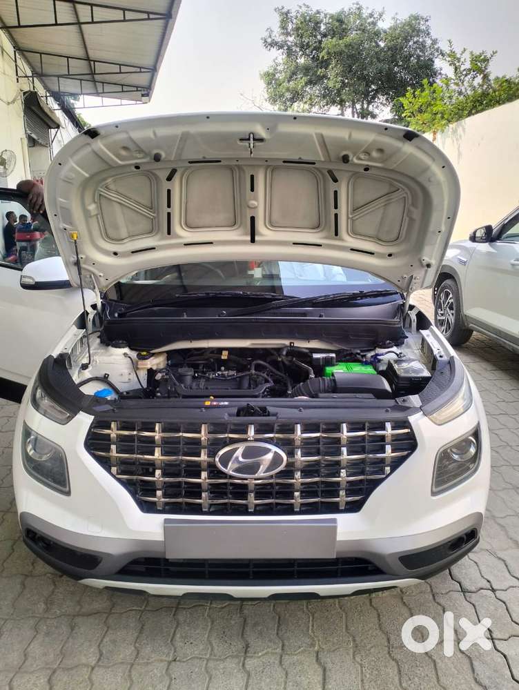Hyundai Venue S Plus Mt 1.2 Kappa, 2022, Petrol