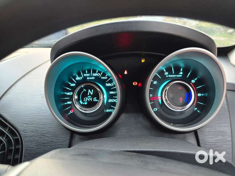 Mahindra Xuv500 2011-2015 W6 2wd, 2016, Diesel