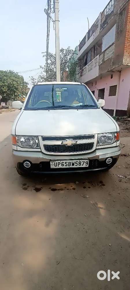 Chevrolet Tavera 2015