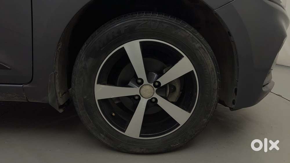 Hyundai Elite I20 1.2 Asta (o) Cvt, 2019, Petrol